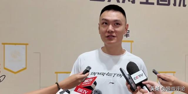 北京男篮“三老”首个退役球员：首钢计划新赛季退役朱彦西球衣