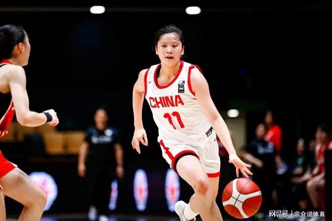 中国女篮13分惨败日本，连输两次不能忍，创第二差成绩太丢人