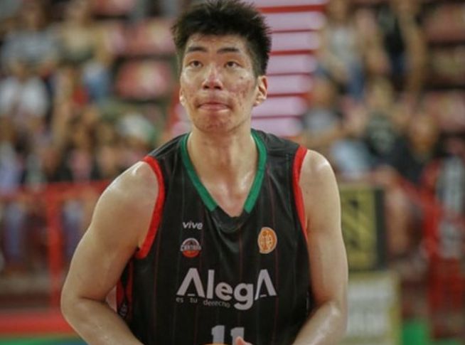 余嘉豪留洋正式首秀：9分3篮板+罚球10中7 难阻24分惨败