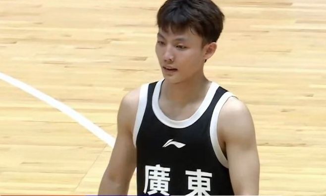 突发！徐杰感染带状疱疹无缘粤澳男篮明星赛 留在东莞养病
