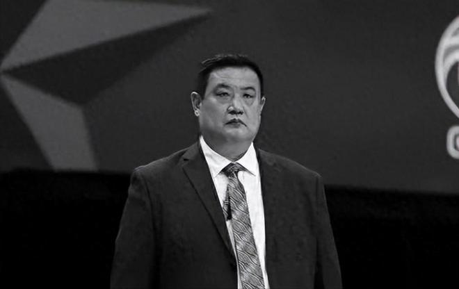 中秋痛失篮球人！52岁前CBA教练去世，弟子杨瀚森回应，原因曝光