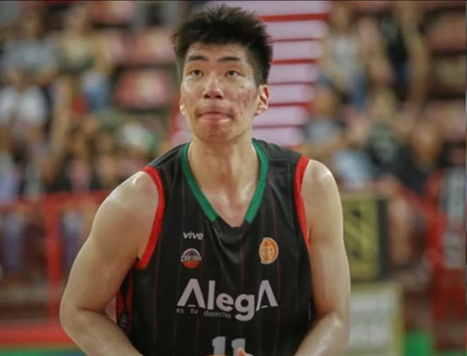 第3場就淡出輪換？連西乙都混不下去，余嘉豪恐被迫回CBA拿600萬