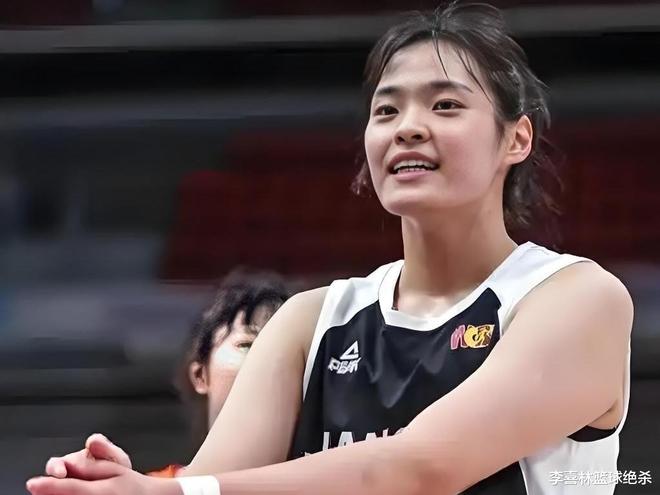 13分钟轰16+3！中国女篮又一26岁2米王牌崛起：冲冠对决韩旭？