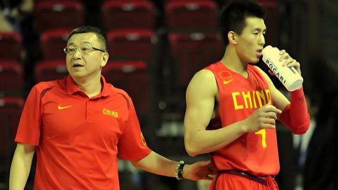 时隔14年，郭艾伦首次“血书门”事件!澄清并非自己带头,但已释怀