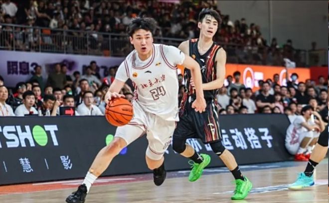 下季打不了CBA太可惜？篮协新规出台或改变一人命运，广州敢吗？