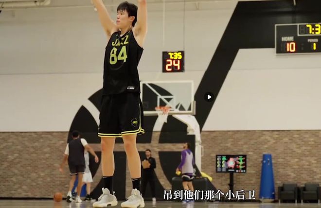 联手库里？队记建议勇士41号签选中杨瀚森！大赞其防守和传球出色