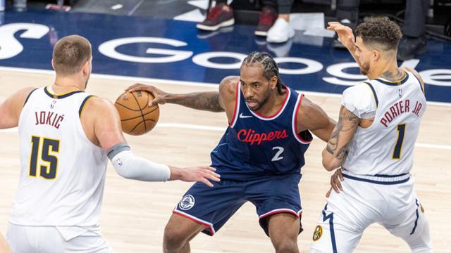 倫納德“影子工資”？NBA調(diào)查2800萬美元空掛代言，快船隊陷贊助迷霧