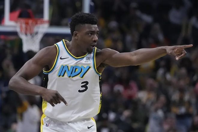 没有球星的命，得了球星的病！蹭个冠军又如何？才27岁被NBA淘汰
