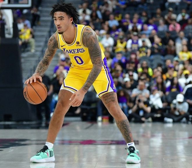 徹底失業(yè)！2年4隊+無(wú)人問(wèn)津，他才22歲啊，NBA最水17順位誕生