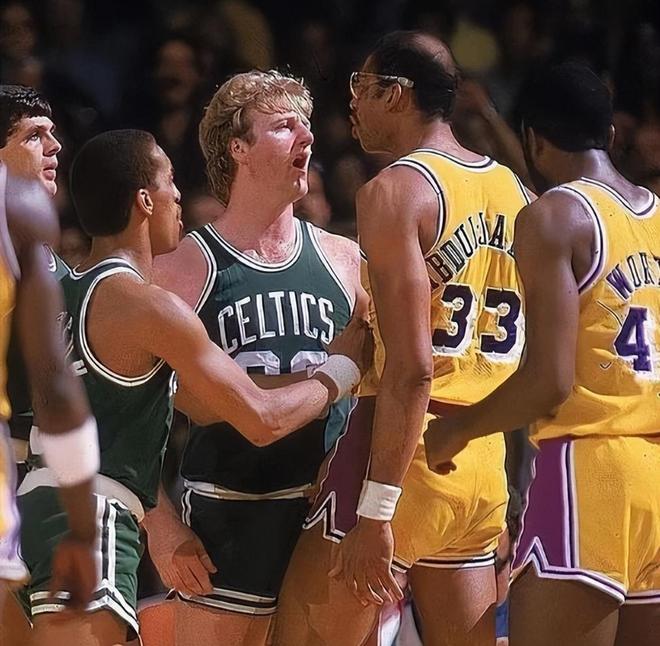 NBA总决赛先后9次四比零横扫，那抢七呢？80年后就有8次