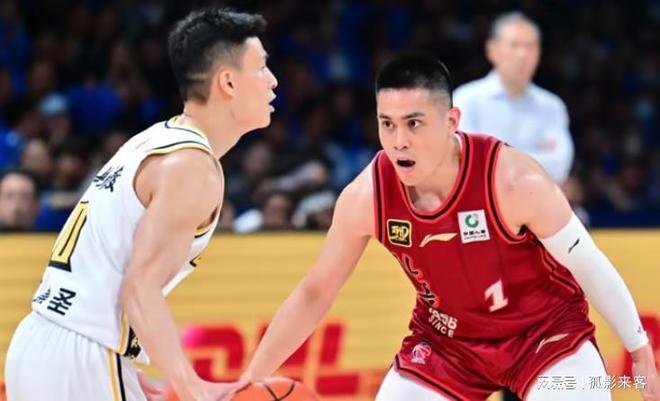 北京首钢33分溃败背后，杰曼、周琦两主力迷失，方硕表达不满