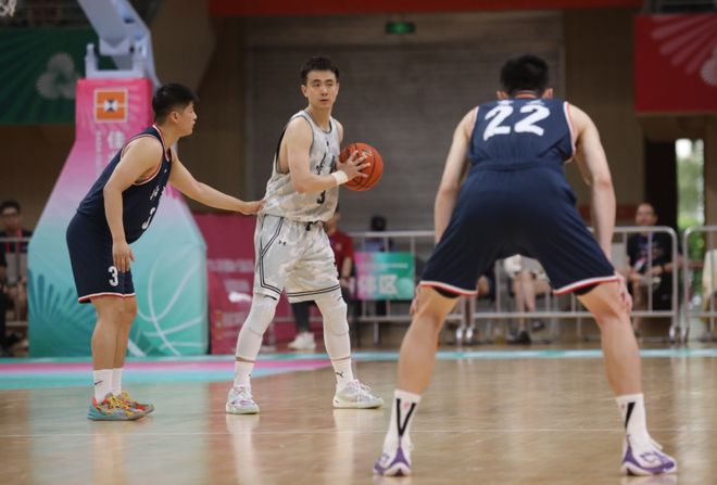 全運(yùn)會(huì)三連勝！遼籃晉級(jí)再收兩好一壞消息，楊鳴趙繼偉霸氣表態(tài)