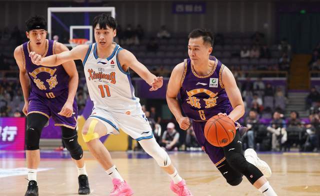 曝北控王牌射手被擺上貨架！巔峰場均轟18+4+4，恐遭遼粵等隊哄搶