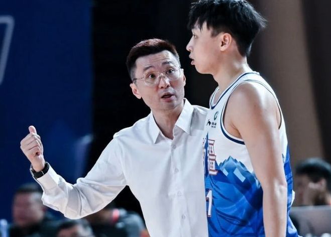 時隔41天！新疆男籃終于官宣 同意劉煒因身體原因辭職