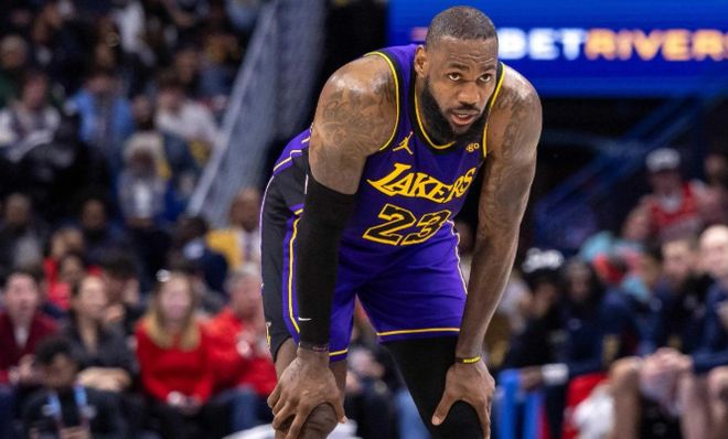 誰都別不服，NBA現(xiàn)役能享有無限開火權的只有6人，詹姆斯都不行
