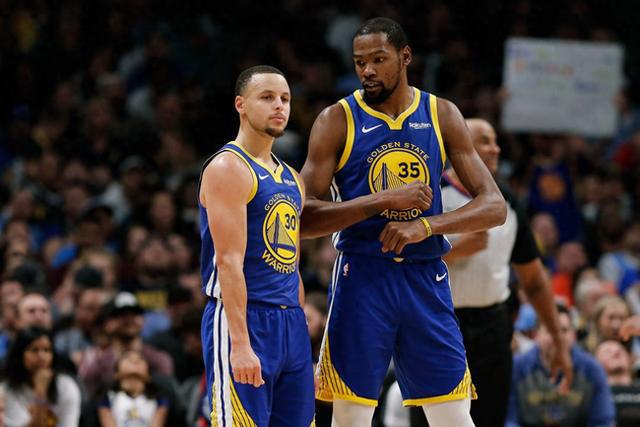 你会永远活在库里阴影下！KD：在我幻想的NBA世界里我就是GOAT