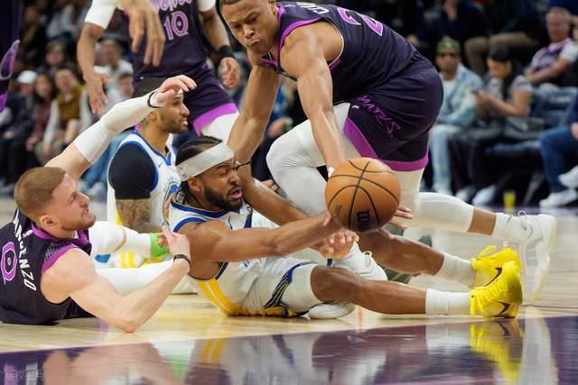 大冷門！勇士26分打爆西部勁旅：庫里迎里程碑，愛德華茲難救主