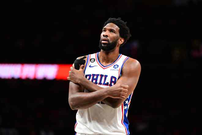 ESPN：20年代雄鹿最大失误是交易来利拉德，76人是为乔治&恩比德支付高薪