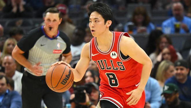 公牛官宣裁掉河村勇辉！季前赛场均3+4+4 目前受小腿伤病困扰