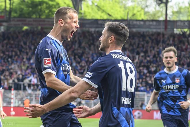 3-0，19岁拜仁租将发威：德甲第16掀翻德甲第13，保留保级希望