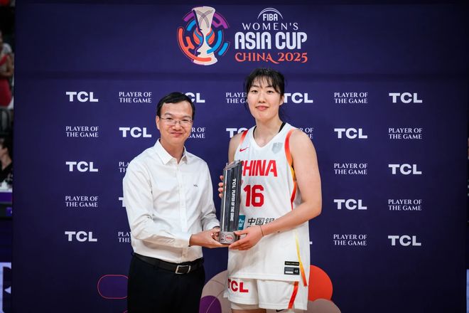 力压韩旭张子宇获奖！中国女篮又一23岁王牌出炉：5大数据第一
