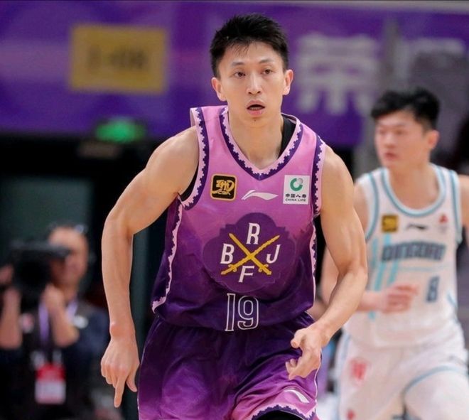寧波連簽2將！劉曉宇球員兼助教，趙率舟也加盟，球隊(duì)不斷進(jìn)步！
