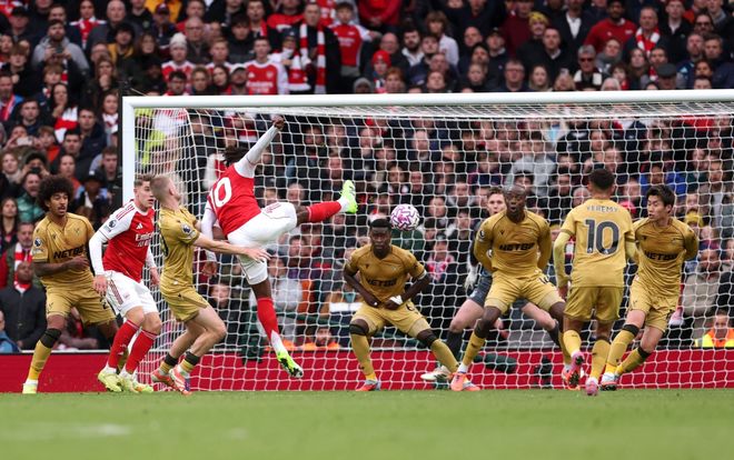 冠军相？阿森纳10月份前5战全胜0失球，各项赛事7连胜