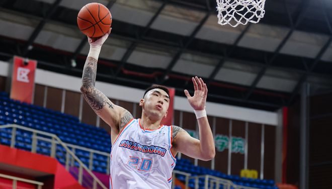 广东全运大胜山东仍存隐忧 被陶汉林打穿内线遇韩德君周琦咋办？