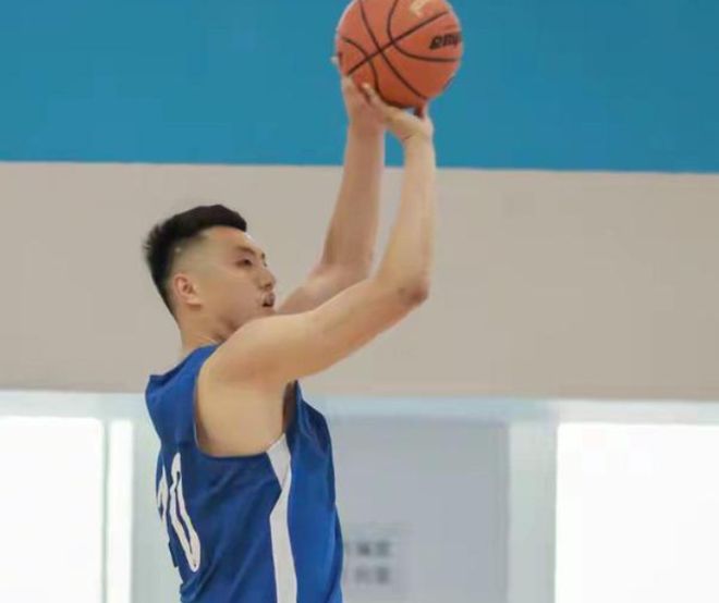 北京全運大勝吉林！6人上雙，翟曉川王少杰最穩(wěn)，廖三寧略微回暖