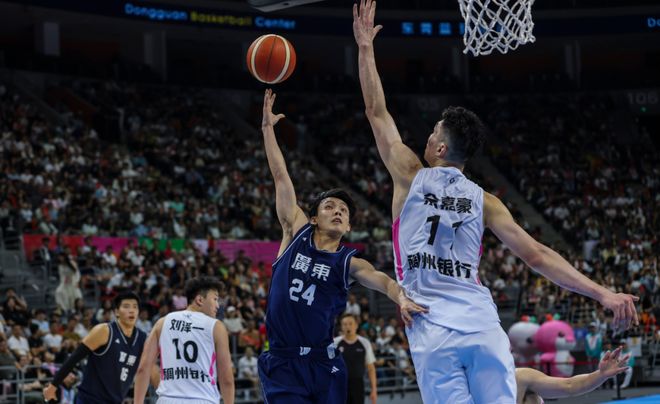 广东男篮对决天津3消息！半决赛将碰辽篮！赵睿徐杰不装摊牌了