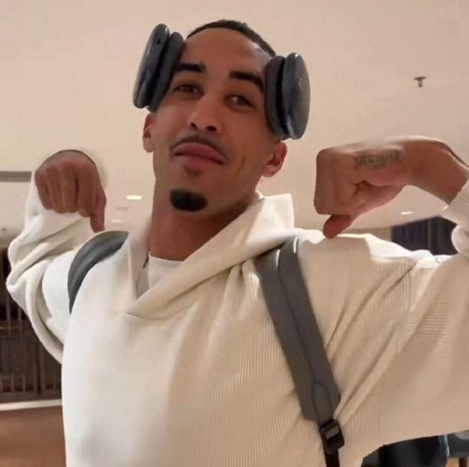 2强援到位！朱八：担心奎因三分稳定性！2隐患出现，有3大惊喜！