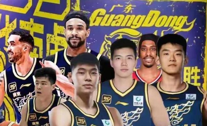 广东队19人注册名单公布，首发5人确定，队内竞争压力大
