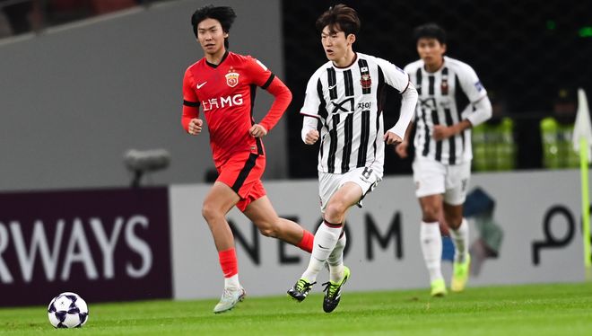 随着上海海港1-3首尔，继续垫底，亚冠最新积分榜：前八名全乱了