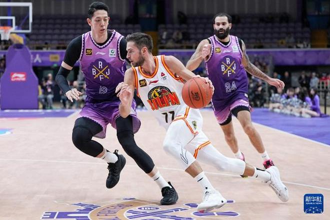 CBA｜北控男籃簽下捷克鋒衛(wèi)搖擺人基茲林克