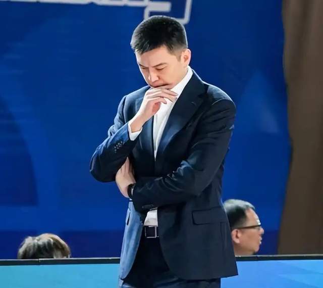 就在刚刚，26号早上！CBA传来杨鸣、徐杰和山西男篮的最新消息