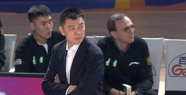 遼寧媒體人曝楊鳴已經下課，接替之人果然是他，遼籃真能崛起嗎？