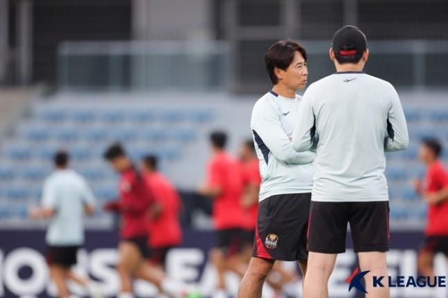 韓媒：首爾隊於3日已經抵達中國海南省，正在海南進行冬訓