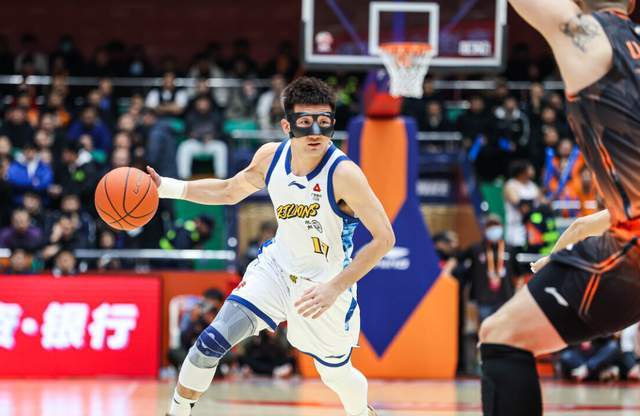 CBA最新排名出爐！廣廈第1太穩，山東殺進4強，遼籃重返季後賽區