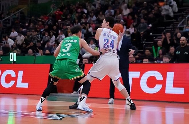 大莫串聯+後場三叉戟，烏戈執教三場兩度破百，賽後正式表態