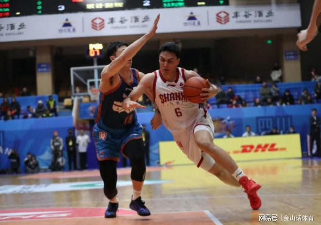 太離譜！山西打四川，末節比分6-9，網友: 這是職業球員幹的事？