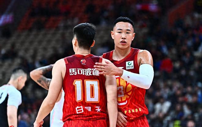 场均22分！无缘中国男篮，丁彦雨航接班人有硬伤，郭士强不敢征召