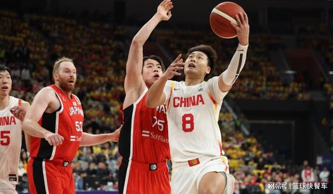 亚洲倒数第2？男篮世预赛前景被看衰：已被日本韩国甩开一大截？