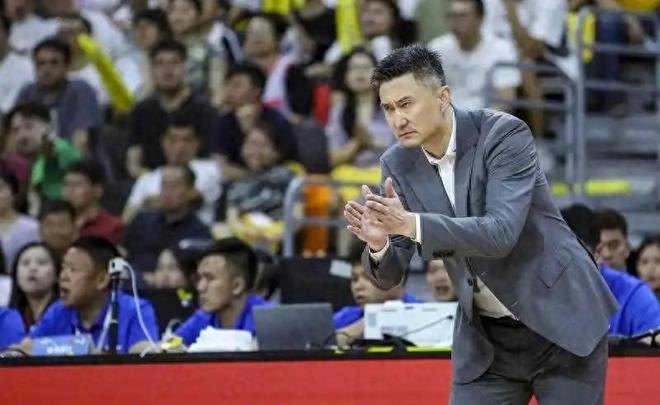 CBA广东战新疆倒计时8天，崔永熙麦考尔迎首秀，徐杰复出小胡缺席