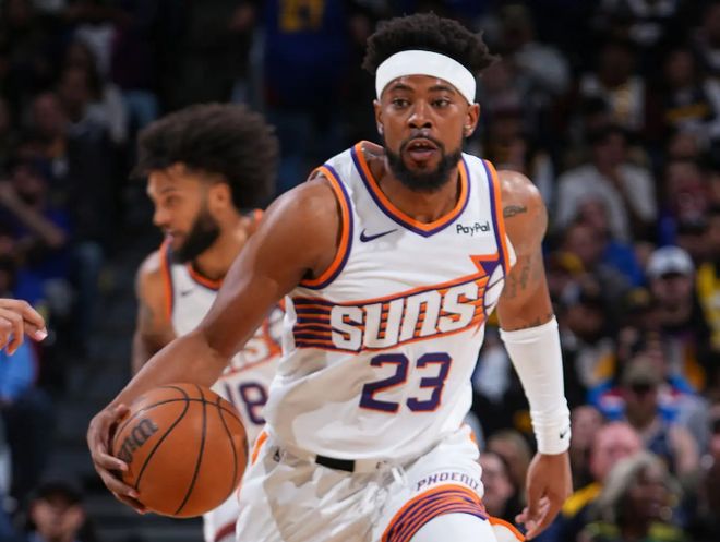 開季至今表現(xiàn)都沒有任何起色！太陽本不應該留下這位湖人棄將？