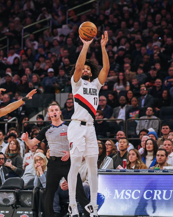 楊瀚森無得分開拓者不敵尼克斯4連敗，布倫森26分唐斯14分20板