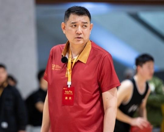 巩晓彬谈“逍遥王”绰号：打球比赛放松让大家感觉比较逍遥