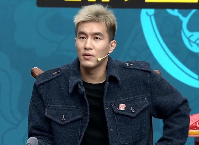 郭艾伦社媒发问：两个队带来了精彩的比赛，我解说怎么样
