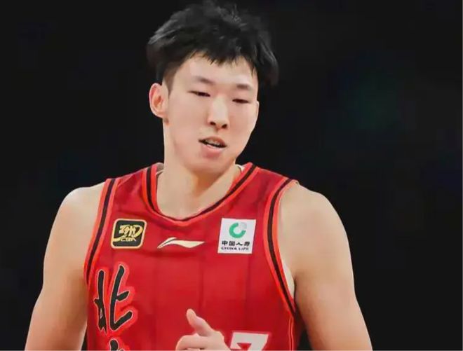周琦休賽季計(jì)劃！參加全運(yùn)會(huì)+亞洲杯，盡力恢復(fù)眼傷，也該發(fā)揮了