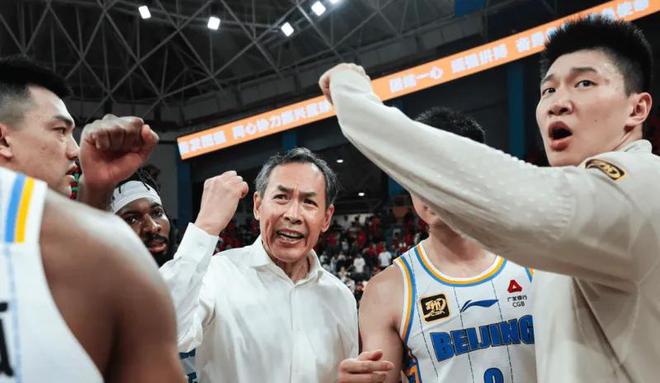 曝許利民成北京全運(yùn)會(huì)成人組主帥！陣容實(shí)力不強(qiáng)，進(jìn)四強(qiáng)就成功！