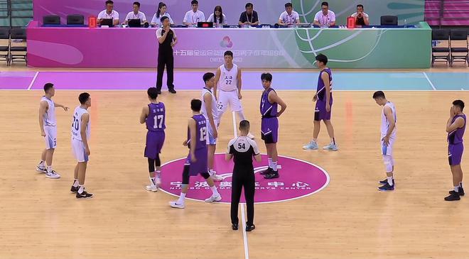 37分大勝，上海男籃全運會首(shou)勝(sheng)，張知(zhi)垚(yao)22+3成(cheng)奇兵(bing)，李添(tian)榮(rong)16分(fen)